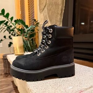 Timberland Women's Black Lace-Up Boots